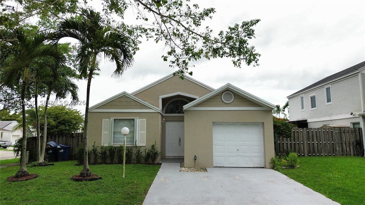 12713 Sw 146th Ln #0 - Photo 2 of 19