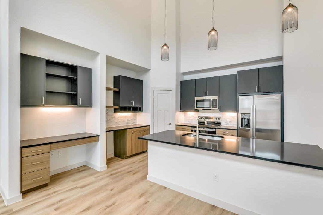 Burnett Lofts at Bishop Ridge - Photo 6 of 25