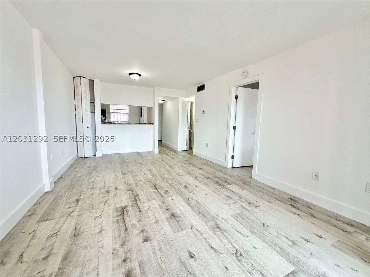 19751 Sw 114th Ave #349 - Photo 4 of 30