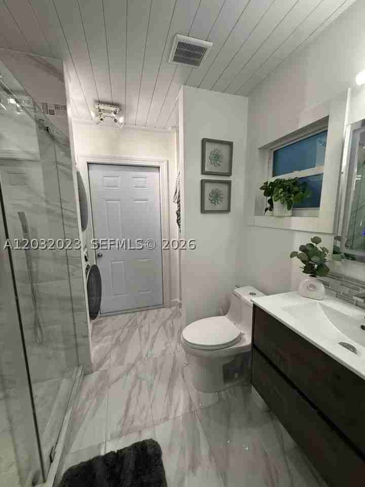 13943 Sw 52nd Ln #0 - Photo 2 of 18