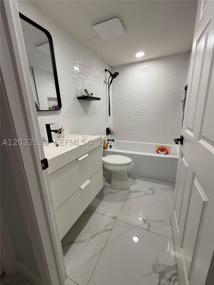 14930 Sw 82nd Ter #16-405 - Photo 4 of 12