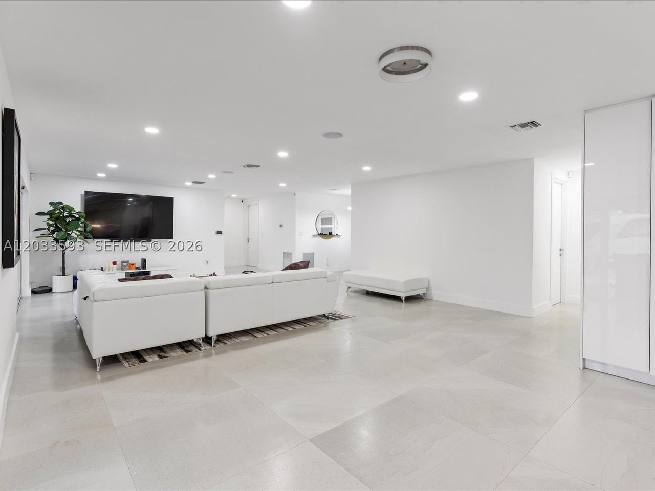 3325 Ne 167th St #3325 - Photo 5 of 35