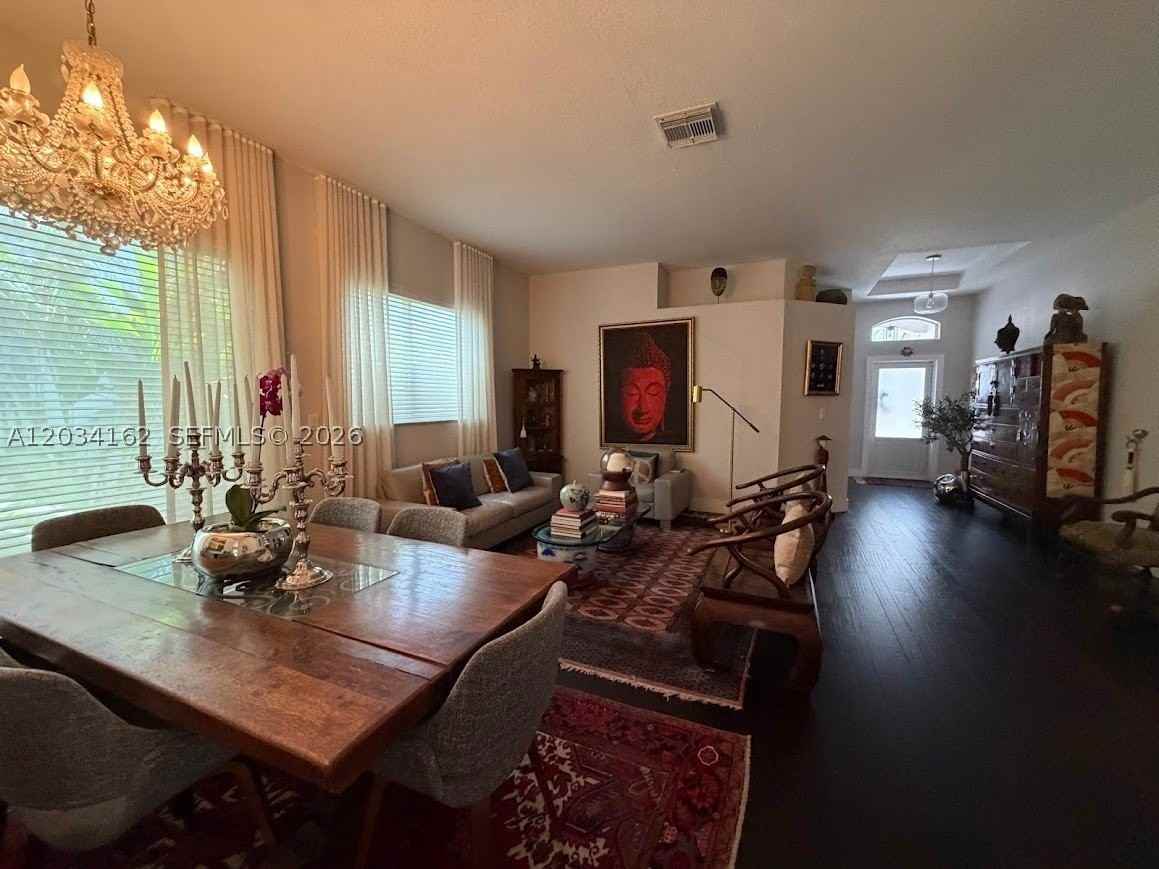 10900 Nw 72nd St - Photo 5 of 27