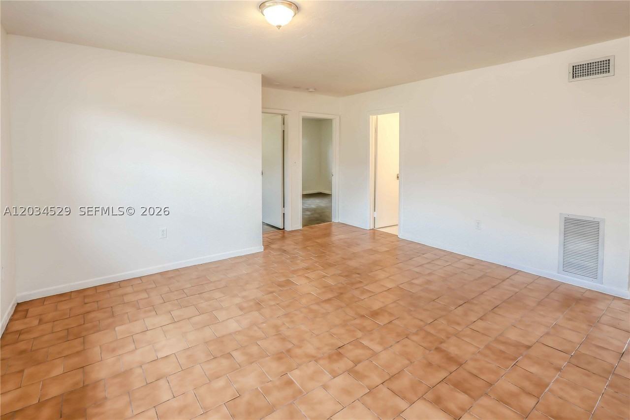 6747 Nw 5th Ct #2 - Photo 3 of 18