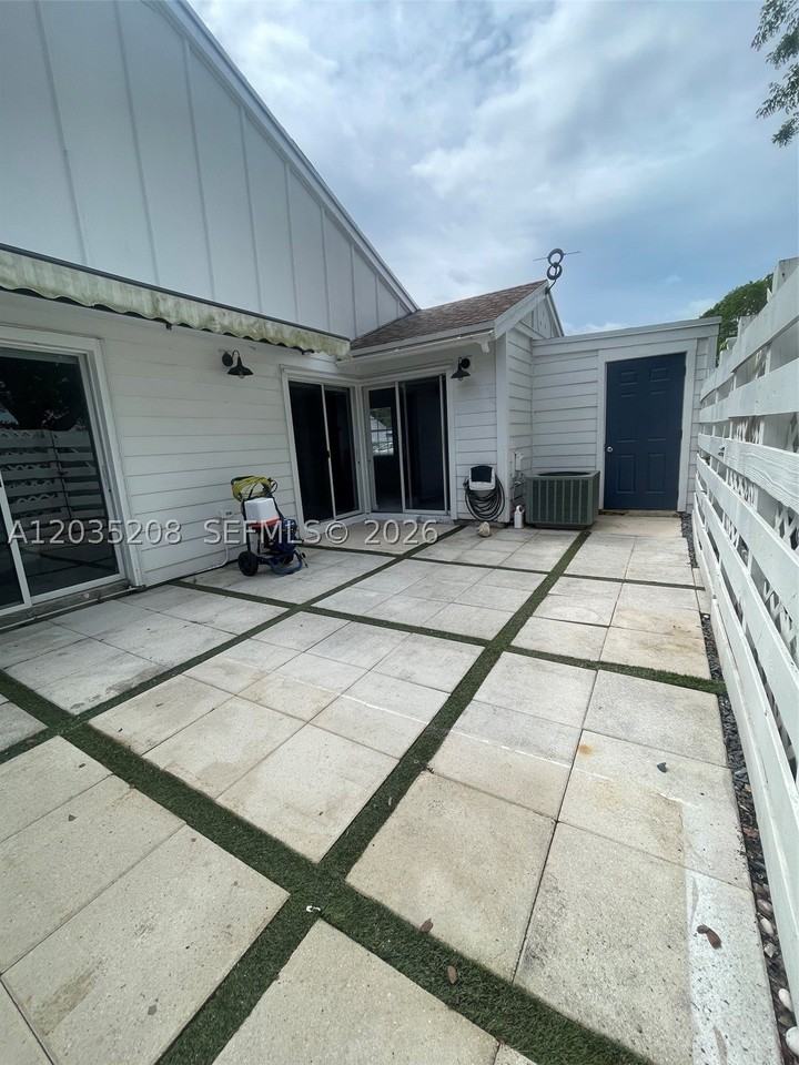 13706 Sw 147th Circle Ln #1-6 - Photo 4 of 25
