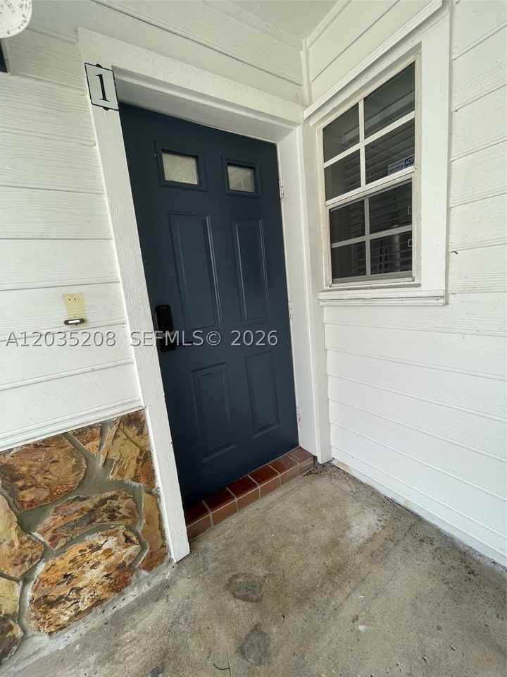 13706 Sw 147th Circle Ln #1-6 - Photo 5 of 25