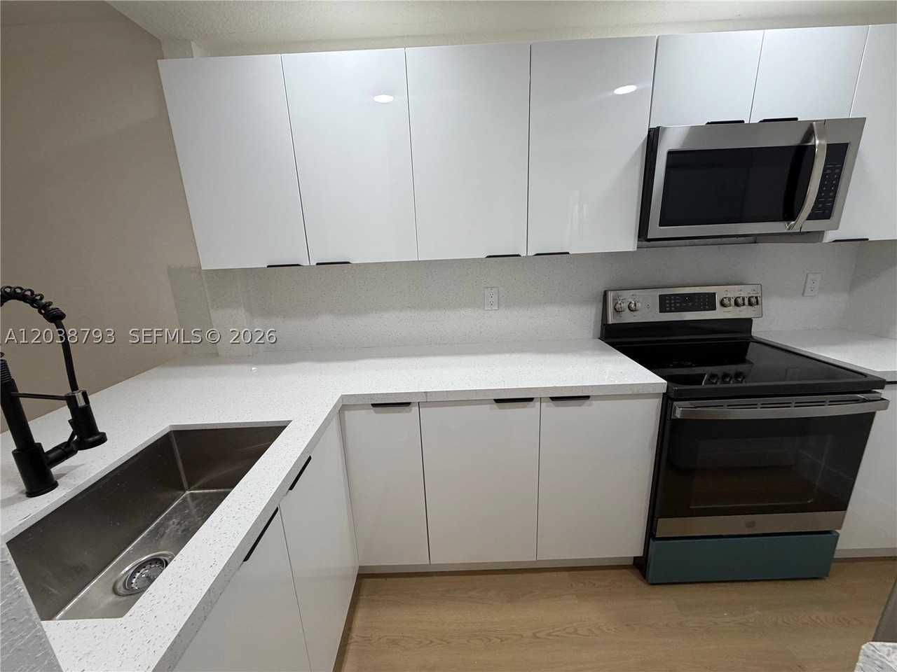 3540 N University Dr #C6 - Photo 2 of 9