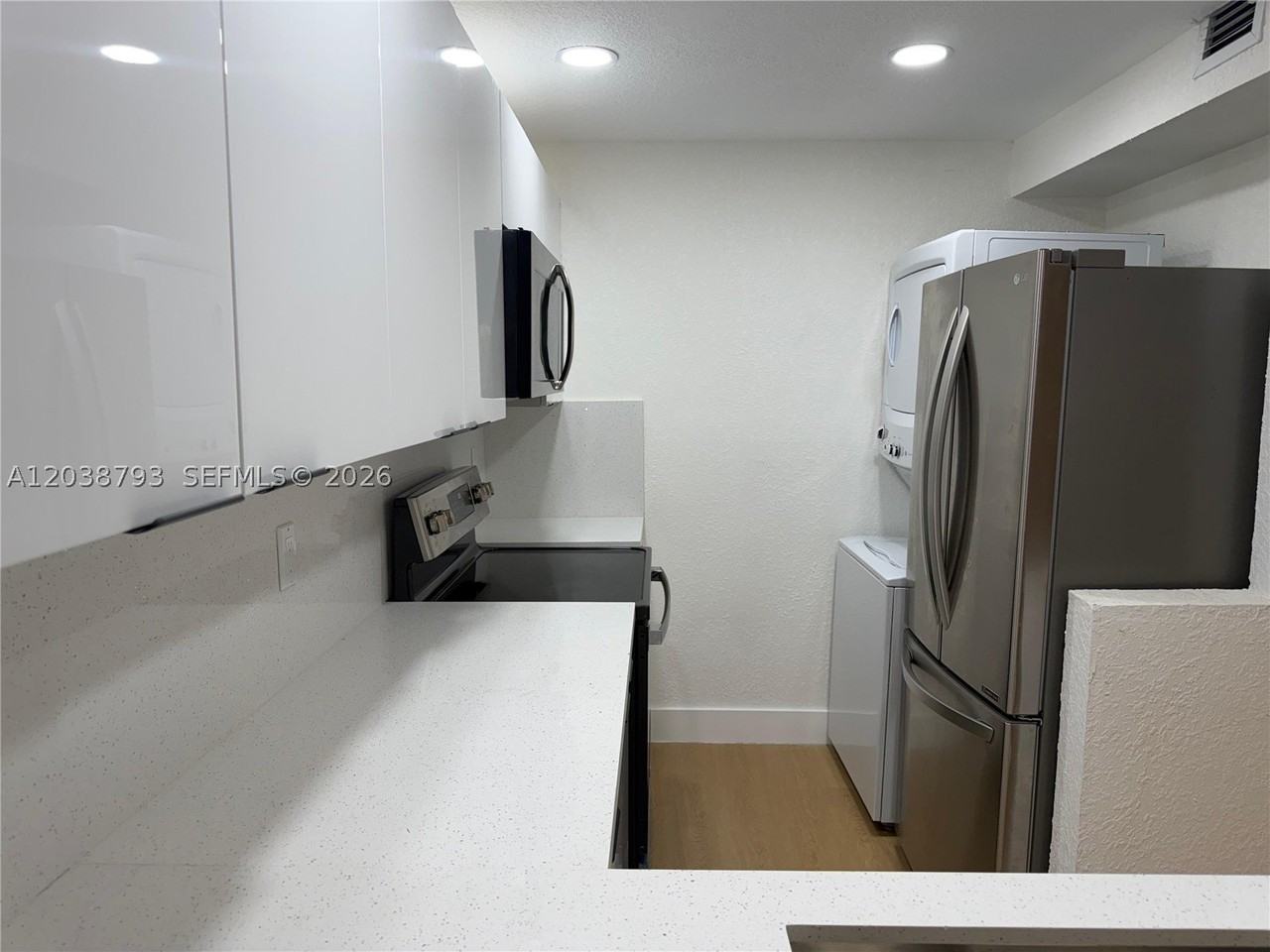 3540 N University Dr #C6 - Photo 3 of 9