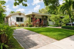 6150 Sw 16th Ter - Photo 1 of 1