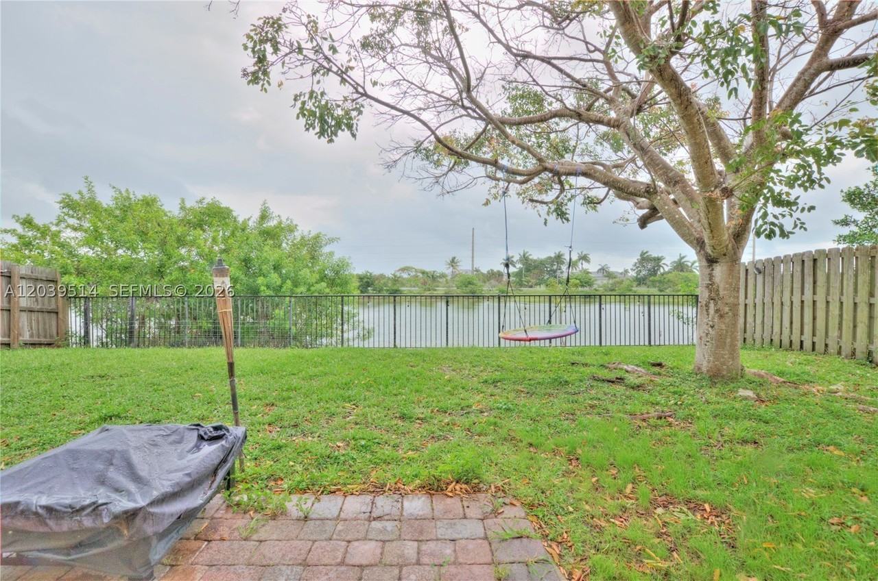 22131 Sw 87th Pl #NA - Photo 7 of 12