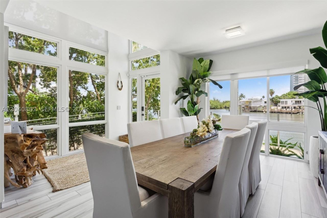 101 N Shore Dr #101 - Photo 6 of 50