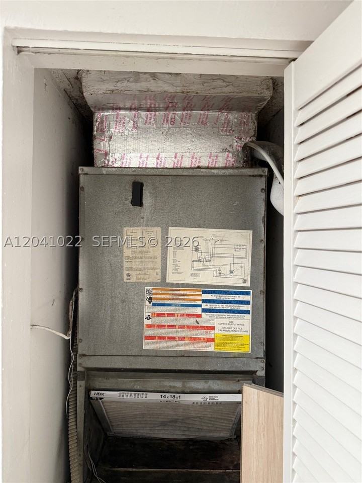 131 Nw 77th St #1 - Photo 3 of 15