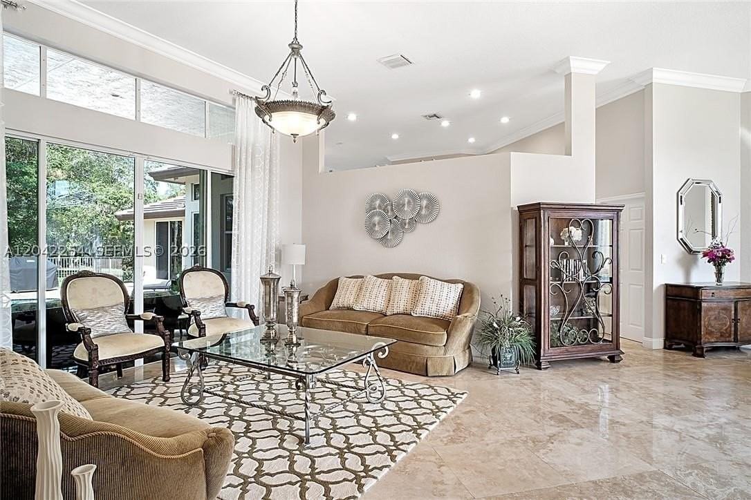 6807 Nw 66th Way - Photo 7 of 50