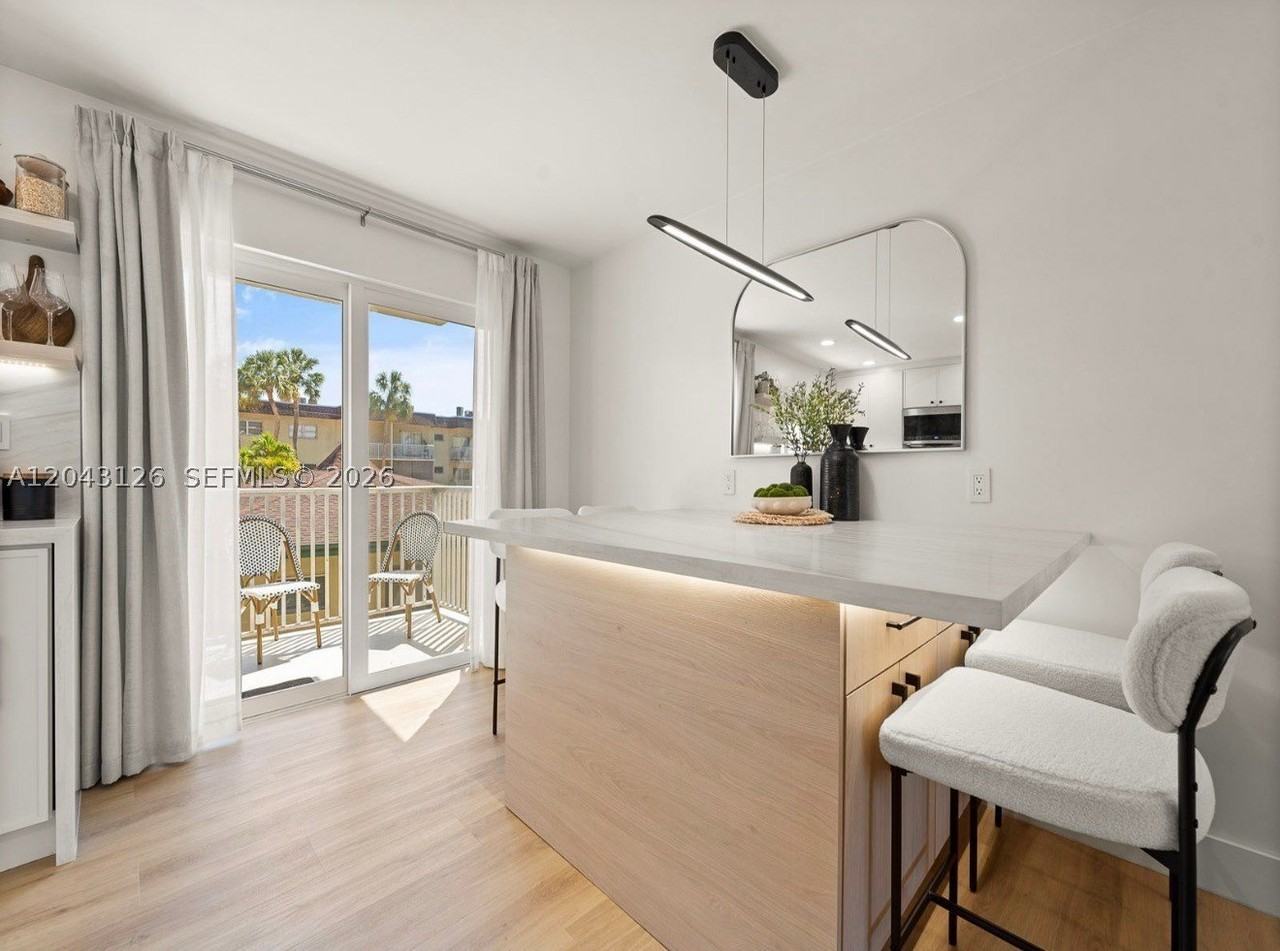 7505 Sw 82nd St #208 - Photo 4 of 12