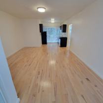 487 N Roxbury Dr - Photo 1 of 1
