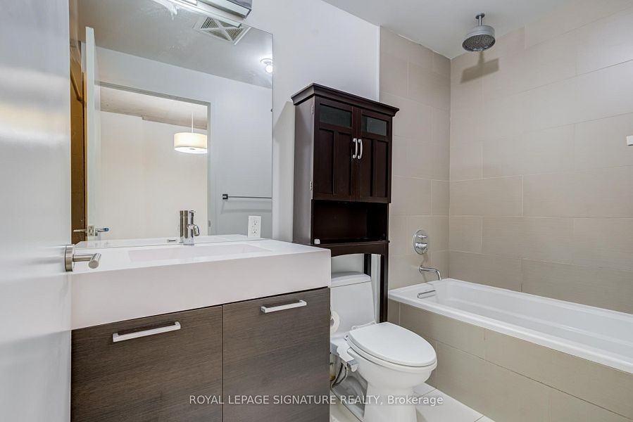 90 Broadview Avenue - Photo 18