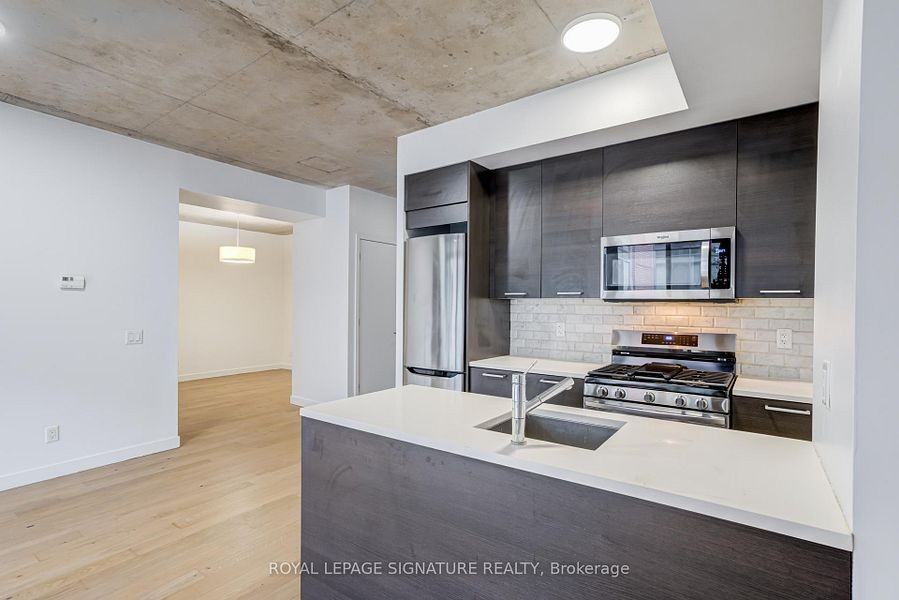 90 Broadview Avenue - Photo 8