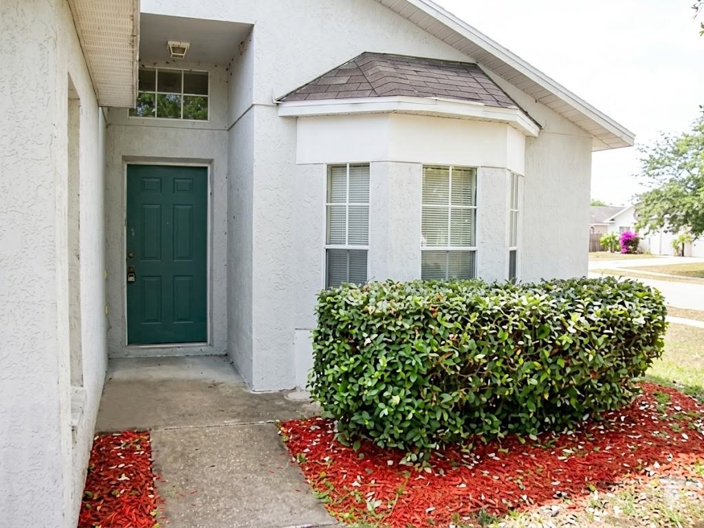13830 Glasser Avenue - Photo 4 of 18