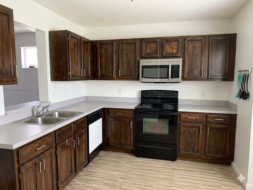 13830 Glasser Avenue - Photo 7 of 18