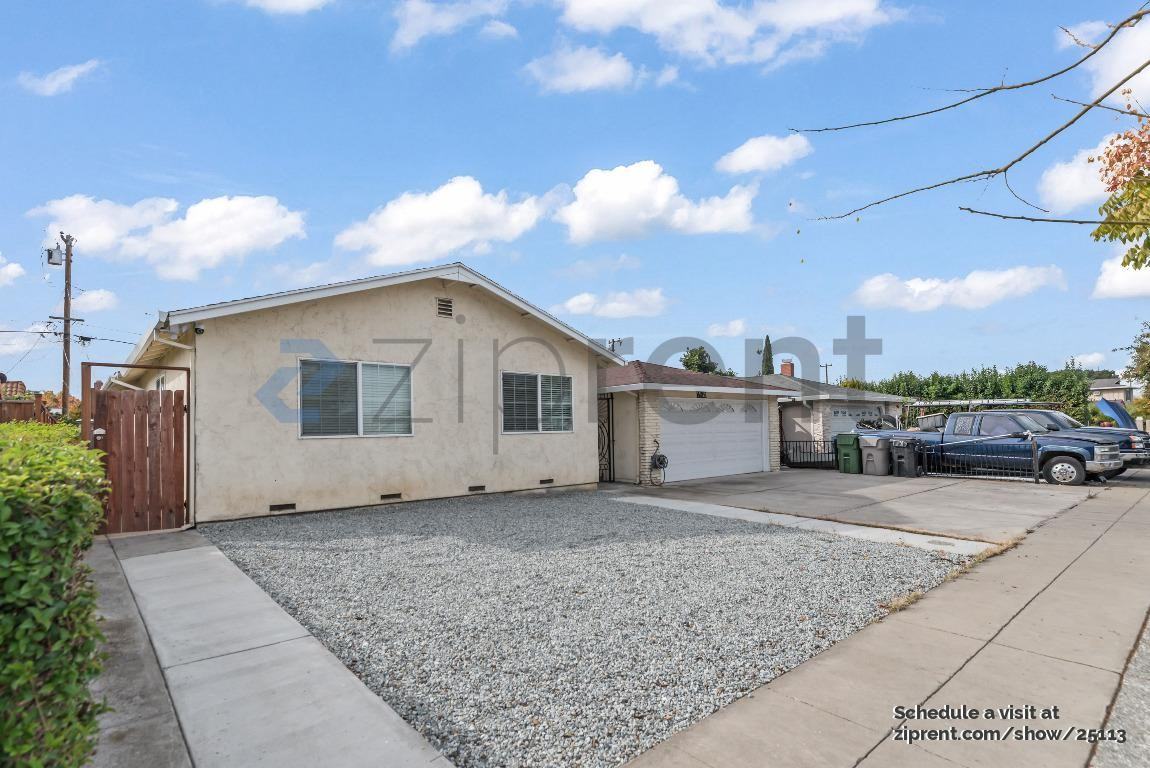 1935 Kinross Way #C - Photo 2 of 19
