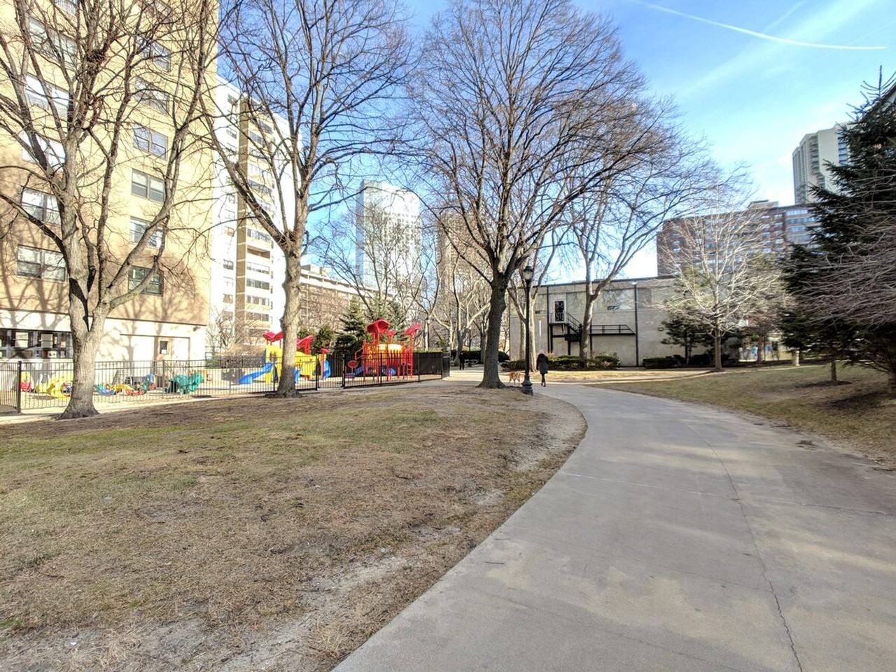 175 Blossom Street - Photo 7 of 24