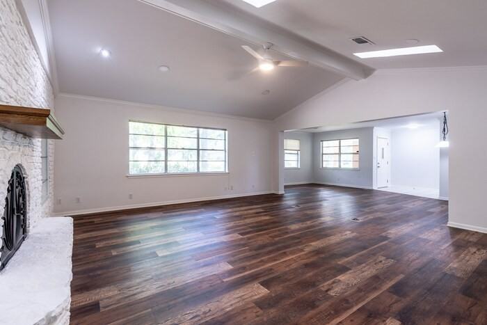 12504 Silver Spur - Photo 4 of 18