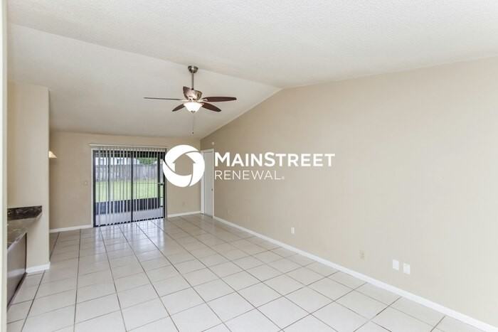 1027 Sheridan Ave Nw - Photo 5 of 16