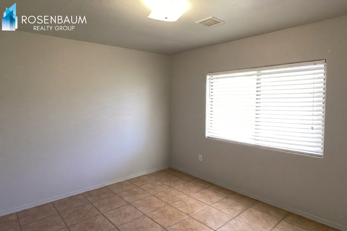 9950 W Lynx Dr #C - Photo 6 of 9