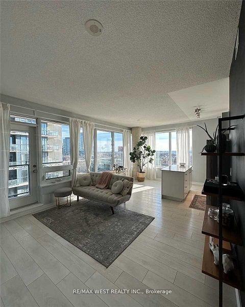 55 East Liberty Street - Photo 3