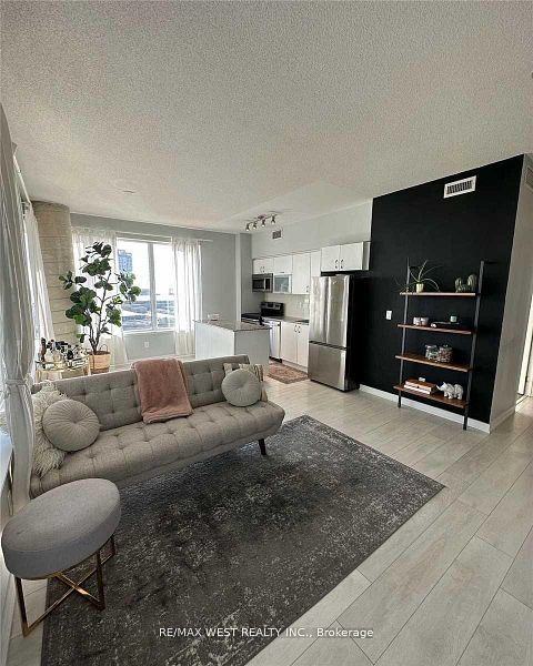 55 East Liberty Street - Photo 2