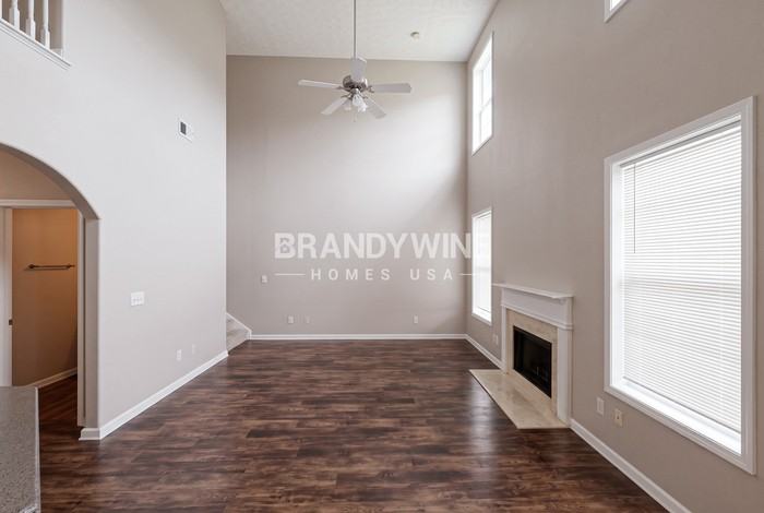725 Terrace Trl - Photo 4 of 24