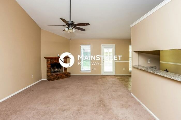 3840 Shadow Oaks Pkwy - Photo 4 of 16