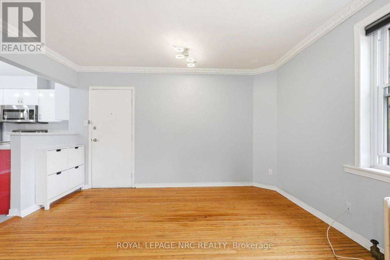 356 Hunter Street East #11 - Photo 6 of 9