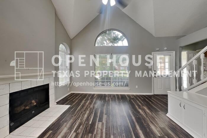 10016 Concord Dr - Photo 4 of 20