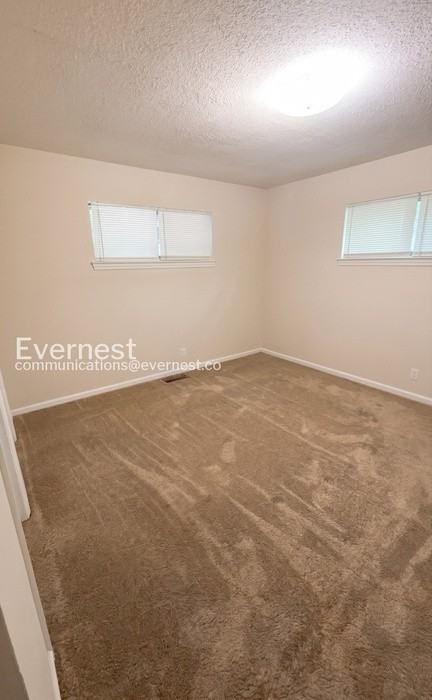 309 Nye Dr - Photo 7 of 18