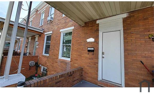 1900 Griffis Ave - Photo 7 of 10