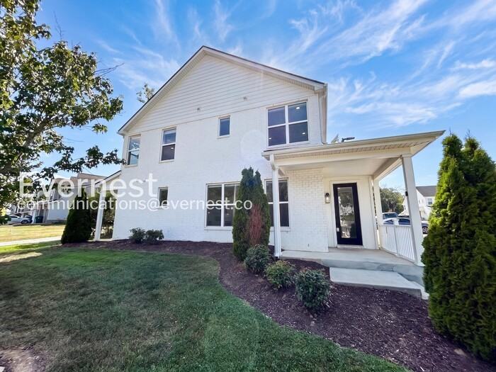 600 Mason Ward Pl - Photo 2 of 27