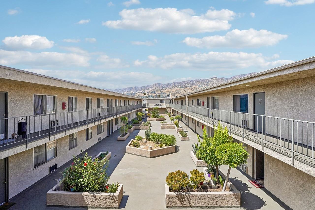 Marlindo Apartments - Photo 5 of 13