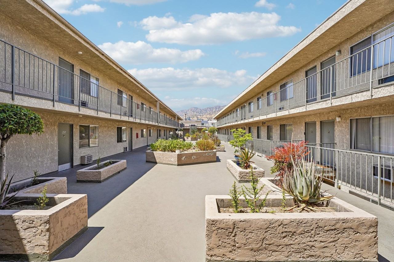 Marlindo Apartments - Photo 6 of 13