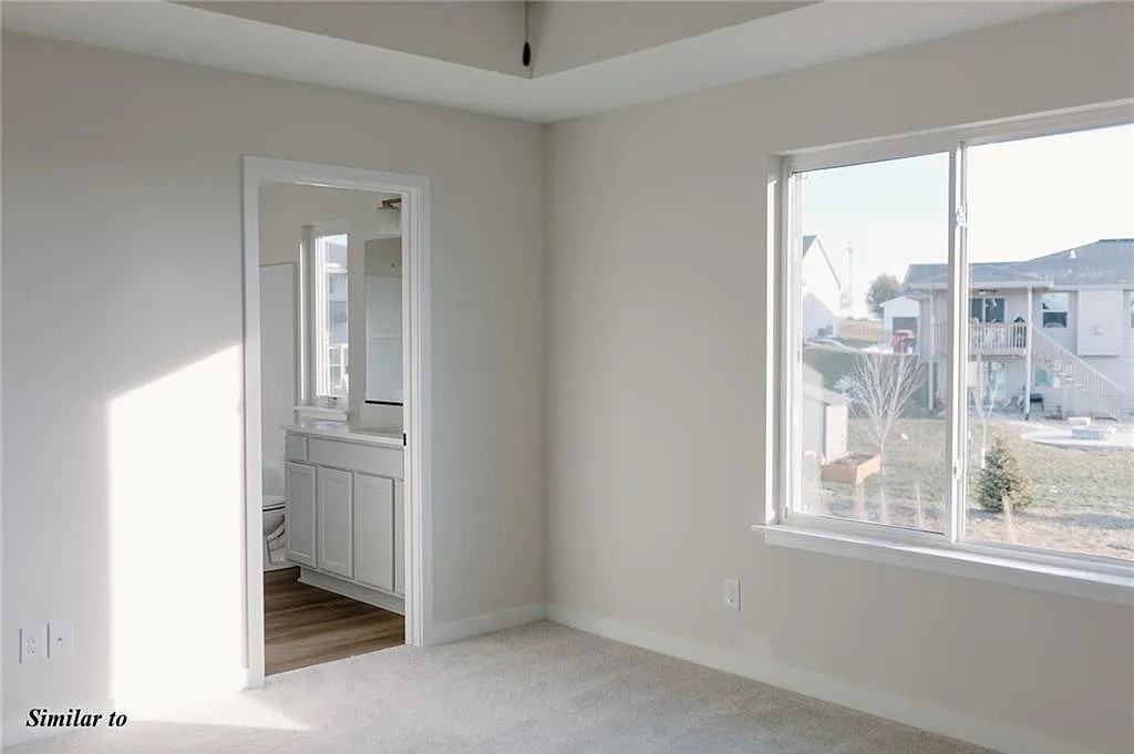 1236 E 28th St #1230 - Photo 5 of 9