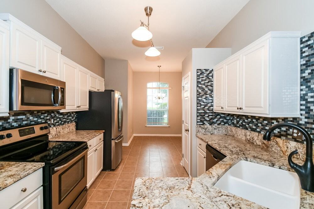 3701 Woodbriar Dr - Photo 6 of 16
