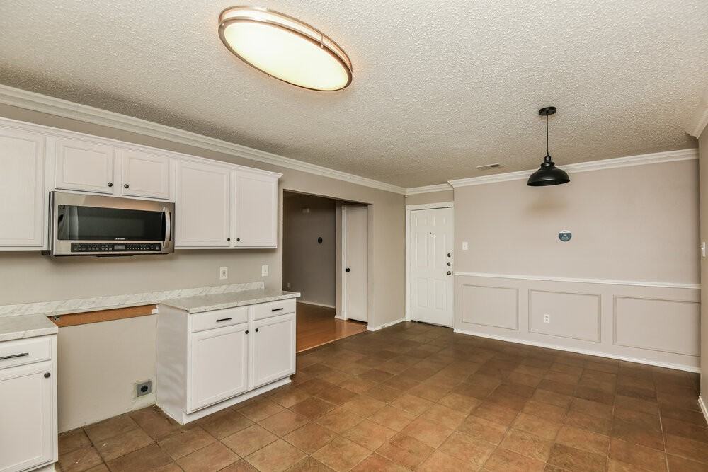 10224 Dawson Trl - Photo 7 of 16