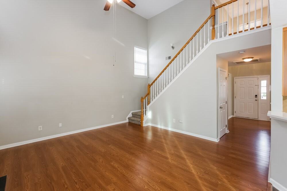 926 Marthas View Dr - Photo 6 of 17