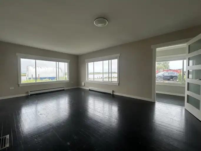 4837 Kirkland Rd - Photo 6 of 20