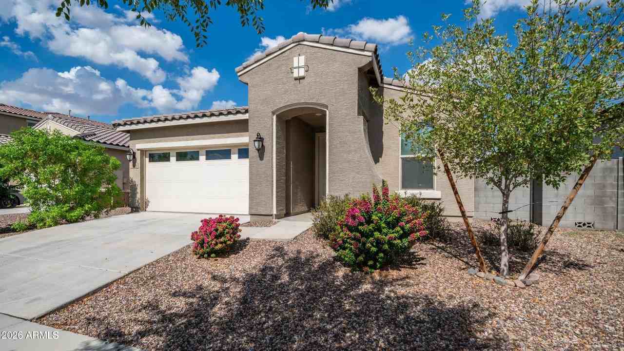 10872 W Marshall Ave - Photo 5 of 24