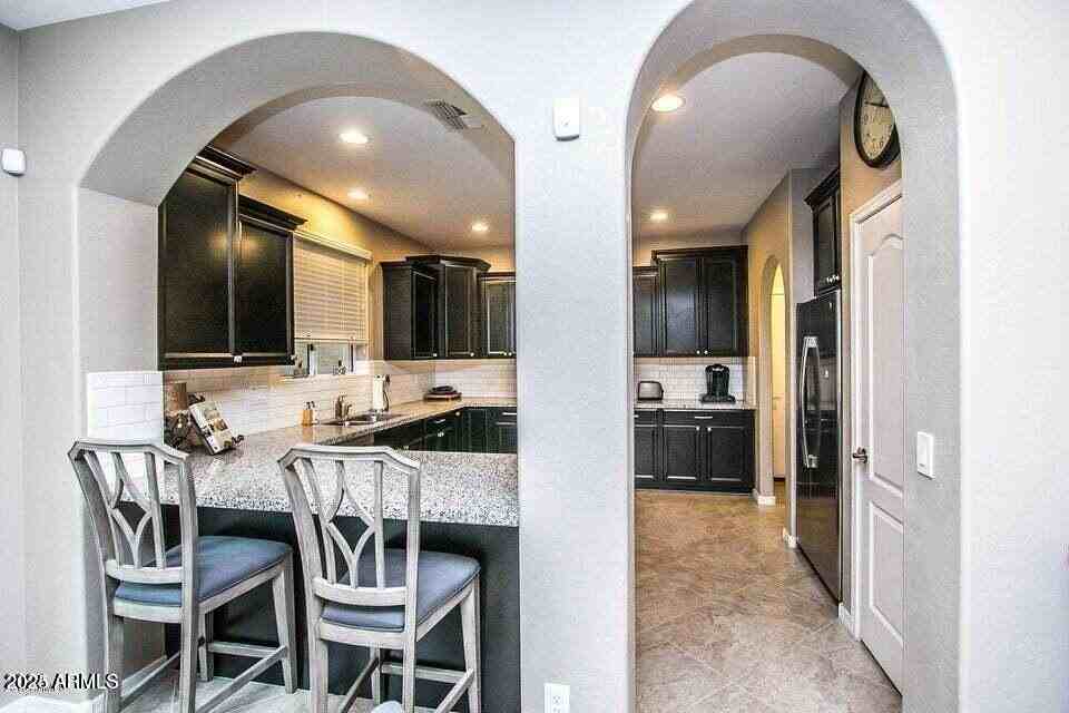 1089 S Annie Ln - Photo 4 of 20