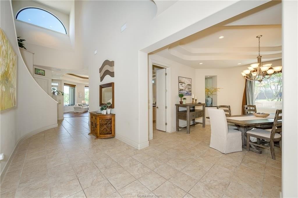 4776 Stonebriar Cir - Photo 7 of 47
