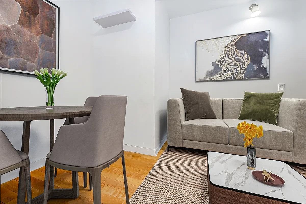 203 Spring St #4 - Photo 5 of 6