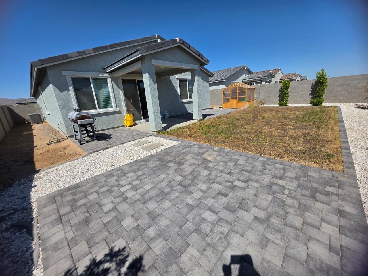 24553 W Hopi St - Photo 6 of 20
