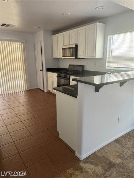 6223 Senegal Haven St - Photo 4 of 19